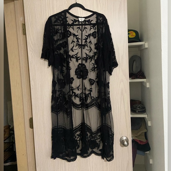 Ember Tops - Elegant Black Lace Kimono